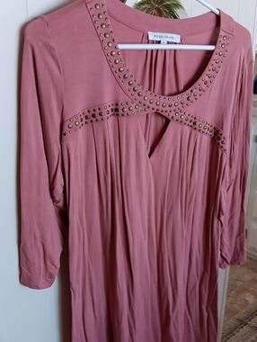 Rose & Olive Dusty Rose Studded Scoop Neck Tunic 2x
